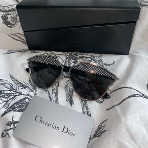 ✨ NWTS DIOR SUNGLASSES 59mm